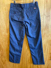 Load image into Gallery viewer, Size 34x32 Dickies Men's Pants
