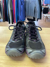 Load image into Gallery viewer, Women's Shoe Size 9.5 Merrell Black Hiking Shoes
