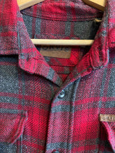 Load image into Gallery viewer, Size Medium Orvis Men's Flannel
