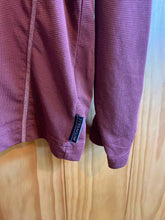 Load image into Gallery viewer, Size L Columbia Men&#39;s Long Sleeve Shirt
