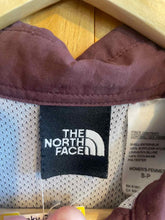 Load image into Gallery viewer, Size S The North Face Maroon Women&#39;s Long Sleeve Shirt
