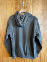 Load image into Gallery viewer, Size M Gander Mountain Men's Sweater &amp; Sweatshirt
