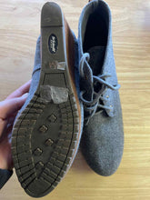 Load image into Gallery viewer, Women&#39;s Shoe Size 8 Dr. Scholl&#39;s Grey Misc. Shoes
