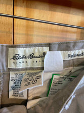 Load image into Gallery viewer, Size 33x34 Eddie Bauer Men's Pants
