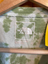 Load image into Gallery viewer, Size X-Large The North Face Green Women's Short Sleeve Shirt
