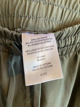 Load image into Gallery viewer, Size XL Mondetta Men's Shorts
