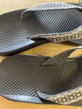 Load image into Gallery viewer, Women&#39;s Shoe Size NA Chaco Sandals
