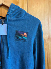Load image into Gallery viewer, Size S Patagonia Men's Sweater &amp; Sweatshirt
