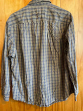 Load image into Gallery viewer, Size Large Duluth Trading Men's Flannel
