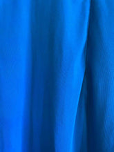 Load image into Gallery viewer, Size M Merrell Blue Women's Sweater &amp; Sweatshirt
