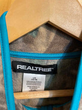 Load image into Gallery viewer, Size L RealTree Camo Women&#39;s Fleece Sweatshirt
