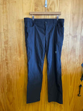Load image into Gallery viewer, Size 16 Eddie Bauer Black Women&#39;s Pants
