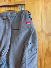 Load image into Gallery viewer, Size XXL The North Face Men&#39;s Pants
