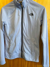 Load image into Gallery viewer, Women Size XS The North Face Lavender Women's Light Jacket
