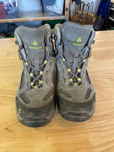 Load image into Gallery viewer, 5 vasque Men&#39;s Hiking Boots
