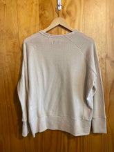 Load image into Gallery viewer, Size M Liv Outdoor Cream Women's Long Sleeve Shirt
