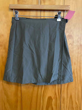 Load image into Gallery viewer, Size 8 Terry Green Skirt
