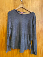 Load image into Gallery viewer, Size Large Cuddl Duds Grey Women's Long Sleeve Shirt
