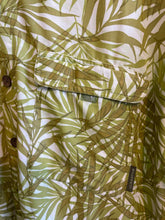 Load image into Gallery viewer, Size XL Exofficio Men's Short Sleeve Shirt
