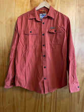 Load image into Gallery viewer, Size Medium Field &amp; Stream Men's Flannel
