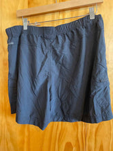 Load image into Gallery viewer, Size Large Columbia Black Women's Shorts
