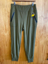 Load image into Gallery viewer, Size Medium Alaskan Hardgear Men's Pants
