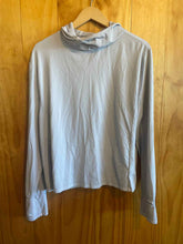 Load image into Gallery viewer, Size XL C&amp;C California Grey Women's Sweater &amp; Sweatshirt
