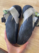 Load image into Gallery viewer, Adidas Shoes
