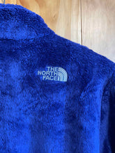 Load image into Gallery viewer, Women Size Medium The North Face Purple Women&#39;s Jacket
