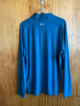 Load image into Gallery viewer, Size Large Under Armour Men&#39;s Long Sleeve Shirt

