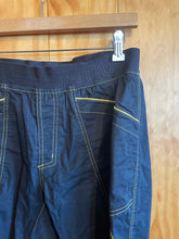 Load image into Gallery viewer, Size XL La Sportiva Men&#39;s Pants
