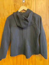 Load image into Gallery viewer, Size M Nike Black Women's Sweater &amp; Sweatshirt
