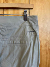 Load image into Gallery viewer, Size 12 Columbia Beige Women's Hiking Pants
