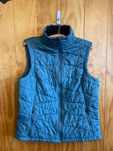 Load image into Gallery viewer, Size L Columbia Blue Women's Vest
