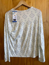 Load image into Gallery viewer, Size Large Hang Ten White Women's Long Sleeve Shirt
