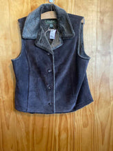 Load image into Gallery viewer, Size Medium Eddie Bauer Brown Women's Vest
