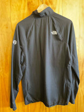 Load image into Gallery viewer, Size L The North Face Men's Long Sleeve Shirt
