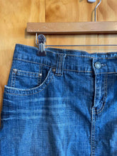 Load image into Gallery viewer, Size 11 Hydraulic Blue Skirt
