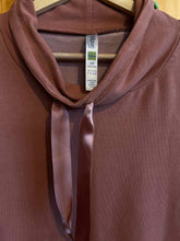 Load image into Gallery viewer, Size Small iMove Beige Women's Long Sleeve Shirt
