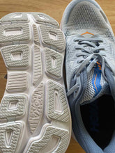 Load image into Gallery viewer, 10.5 Hoka Men's Running Shoes
