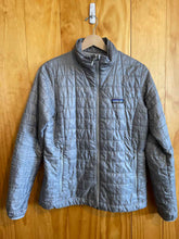 Load image into Gallery viewer, Women Size Small Patagonia Grey Women's Light Jacket
