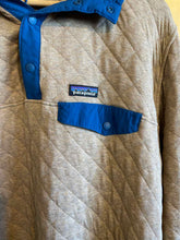 Load image into Gallery viewer, Size L Patagonia Men's Jacket
