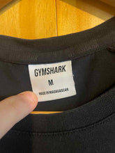 Load image into Gallery viewer, Size Medium GymShark Men's Short Sleeve Shirt
