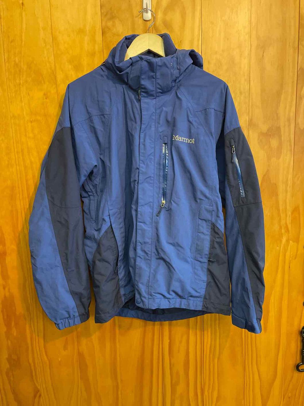 Size Medium Marmot Men's Winter Jacket