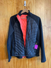 Load image into Gallery viewer, Women Size Medium Saucony Black Women&#39;s Jacket
