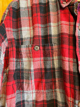 Load image into Gallery viewer, Size XL Duluth Trading Men's Flannel

