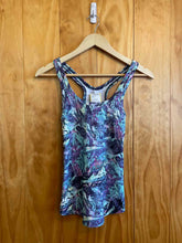 Load image into Gallery viewer, Size Unknown Lululemon Multi-Color Women's Tank Top

