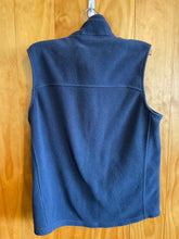 Load image into Gallery viewer, Size Medium Patagonia Men's Vest

