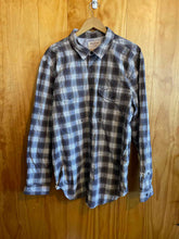 Load image into Gallery viewer, Size XXL Filson Men's Flannel
