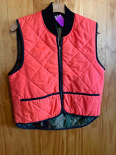 Load image into Gallery viewer, Size Large unbranded Men&#39;s Vest

